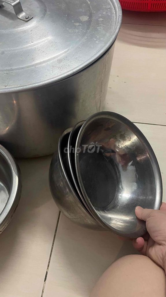 Nồi lớn & thau inox nhiễu sỉze. Mua bán Dụng cụ nhà bếp tại Quận 1 Tp Hồ Chí Minh được đăng bởi hien nguyen hình 1