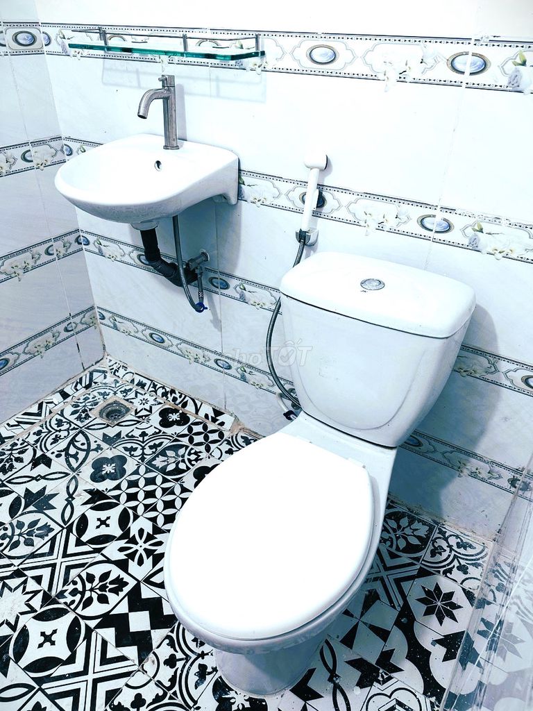 Clean 18 m² room with private bathroom off Trưng Nữ Vương — photo 6