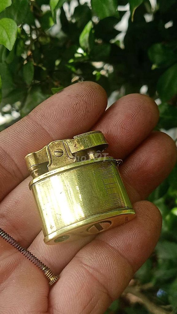 Bật lửa Đồng thau Nhật Bản Vàng đồng Mới