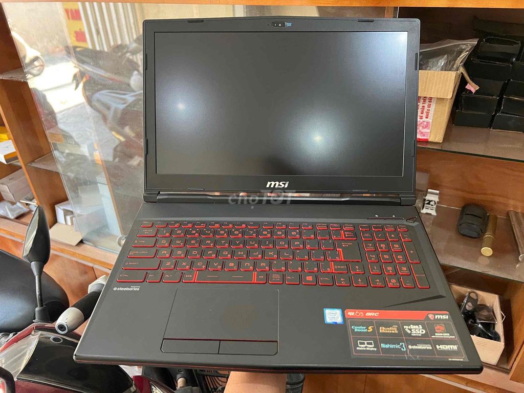 Laptop MSI GL63 8RC i7-8750H, bảo hành 1 tháng