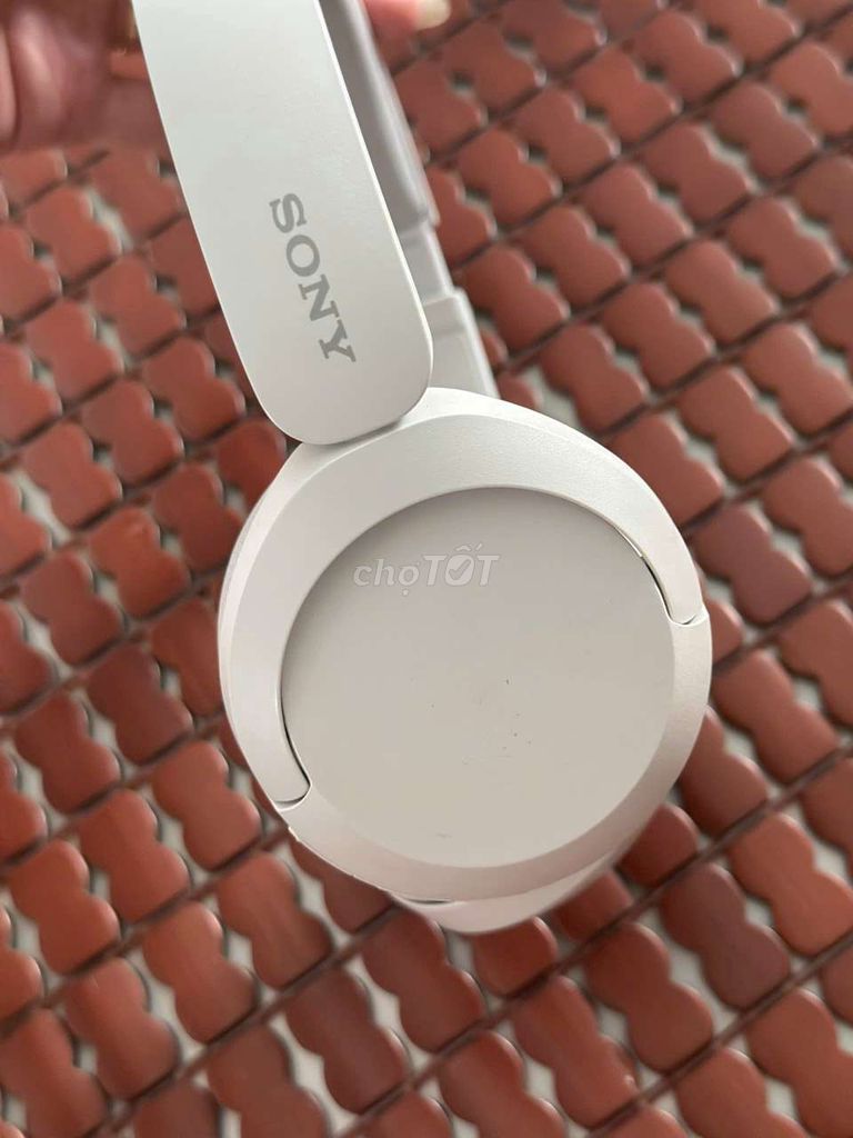 Tai nghe Sony Trắng. Mua bán Tivi, Âm thanh tại Thành phố Biên Hòa Đồng Nai được đăng bởi Duy Tuân hình 1