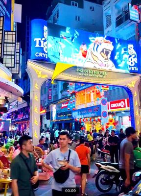 Quán Bà Sáu Bùi Viện 