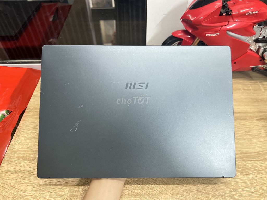 MSI MODERN 14 B11MOU i3-1115G4/8/256 14" FHD. Mua bán Laptop tại Quận Bình Thạnh Tp Hồ Chí Minh được đăng bởi Nguyễn Công Lý hình 1