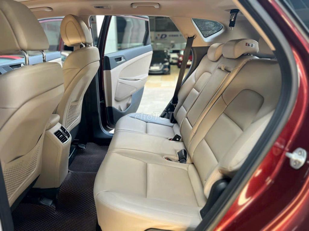 Hyundai Tucson 2018 2.0 AT CRDi - 49000 km. Mua bán Ô tô tại Quận 12 Tp Hồ Chí Minh được đăng bởi Quang hình 6