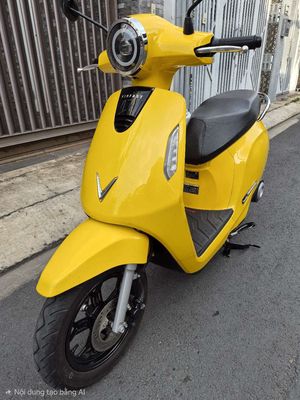 Xe máy điện Vinfast Evo200 Vàng 2025