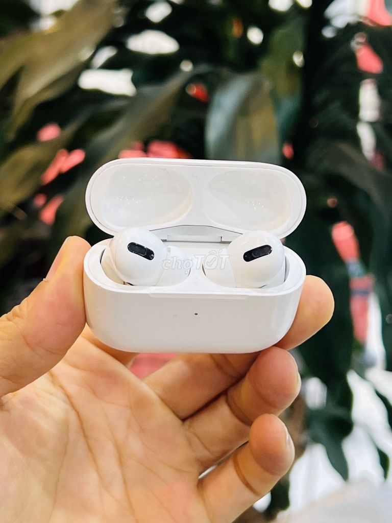 Tai nghe Apple AirPods Pro 1 Trắng. Mua bán Tivi, Âm thanh tại Quận Đống Đa Hà Nội được đăng bởi Bảo Táo Store hình 1