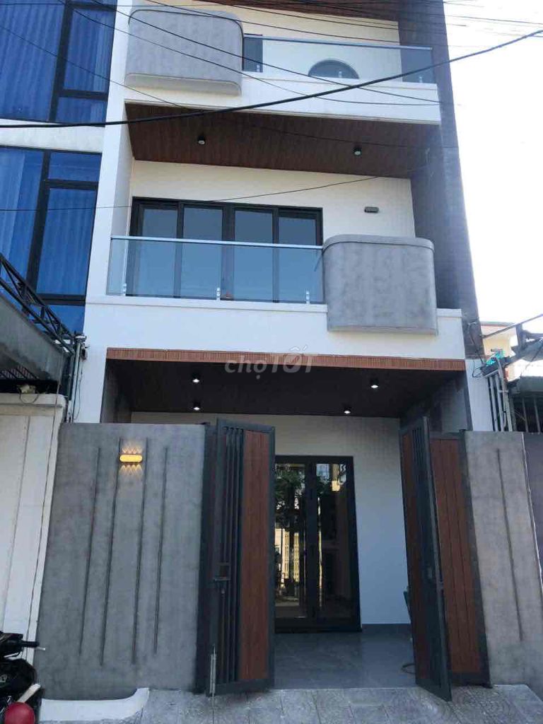 Аренда · 4 комн. · 90 м² · Quận Liên Chiểu, ул. Đường Tú Quỳ