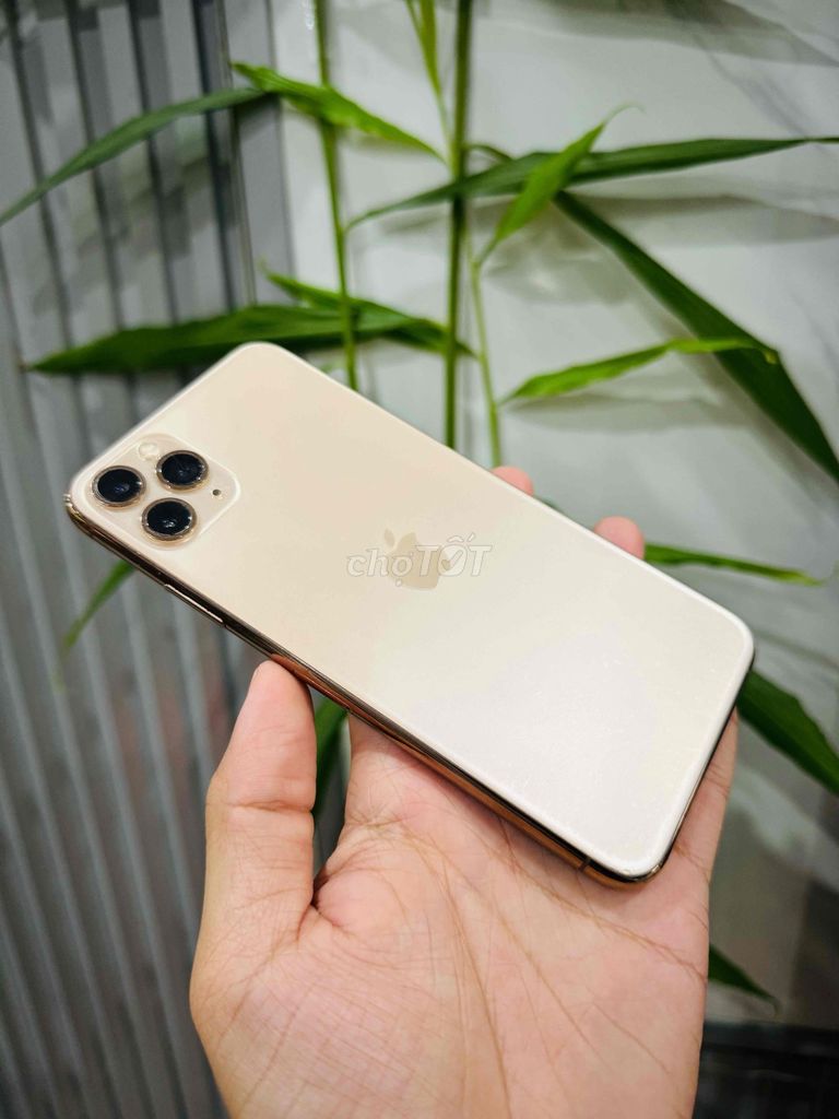 iPhone 11 Pro Max 64G Quốc Tế Full. Mua bán Điện thoại tại Quận Thanh Khê Đà Nẵng được đăng bởi New Phone hình 1