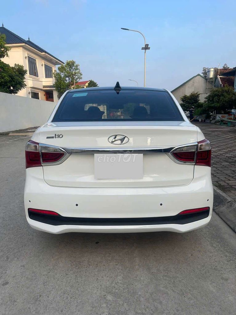Hyundai i10 Sedan 2019 Механика Белый