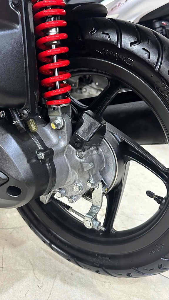 Viosn 2024.Bao ra tên 64 tinh thành..Bản Đặc Biệt.. Mua bán Xe máy tại Quận 6 Tp Hồ Chí Minh được đăng bởi Cửa Hàng Xe Máy Hoà Bùi hình 9