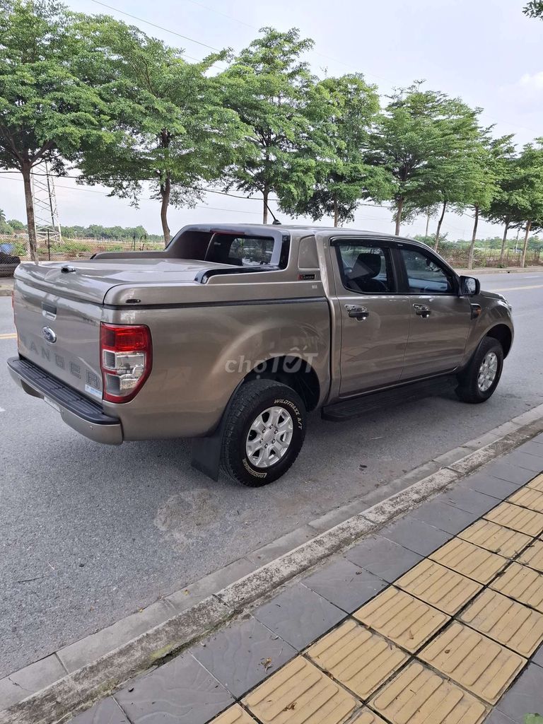 2020 XLS 2.2L 4x2 AT. Mua bán Ô tô tại Huyện Hoài Đức Hà Nội được đăng bởi SƠN HOÀI ĐỨC hình 4