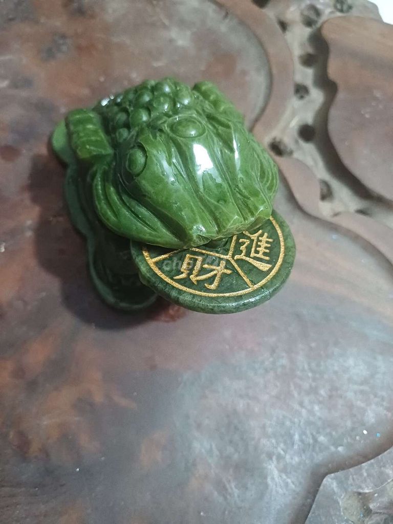 Tượng Thiềm thừ Ngọc Xanh lá. Mua bán Đồ sưu tầm, đồ cổ tại Thành phố Đồng Xoài Bình Phước được đăng bởi PN Ngọc Minh hình 1