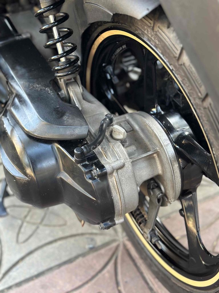 Novo 5. Mua bán Xe máy tại Thành phố Trà Vinh Trà Vinh được đăng bởi Xe máy 36 hình 3