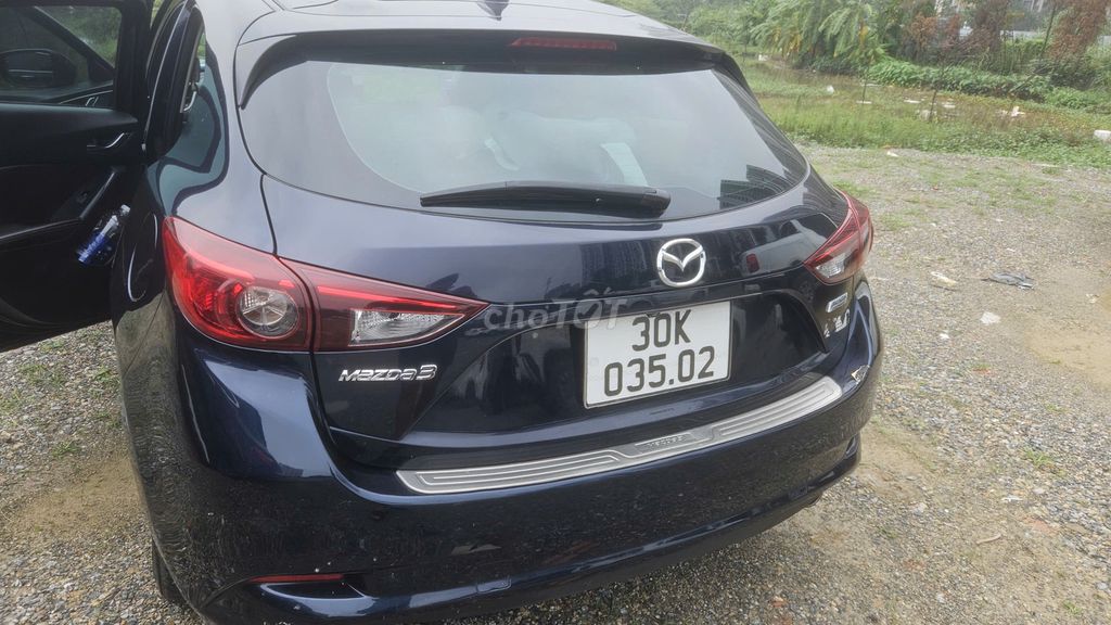 Mazda 3 2018 1.5 AT Hatchback 80000 km. Mua bán Ô tô tại Quận Thanh Xuân Hà Nội được đăng bởi Thảo Bùi Xuân hình 2