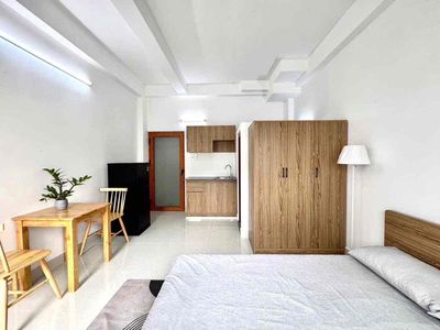 CHO THUÊ PHÒNG STUDIO FULL NỘI THẤT BAN CÔNG RIÊNG NGAY QUANG TRUNG