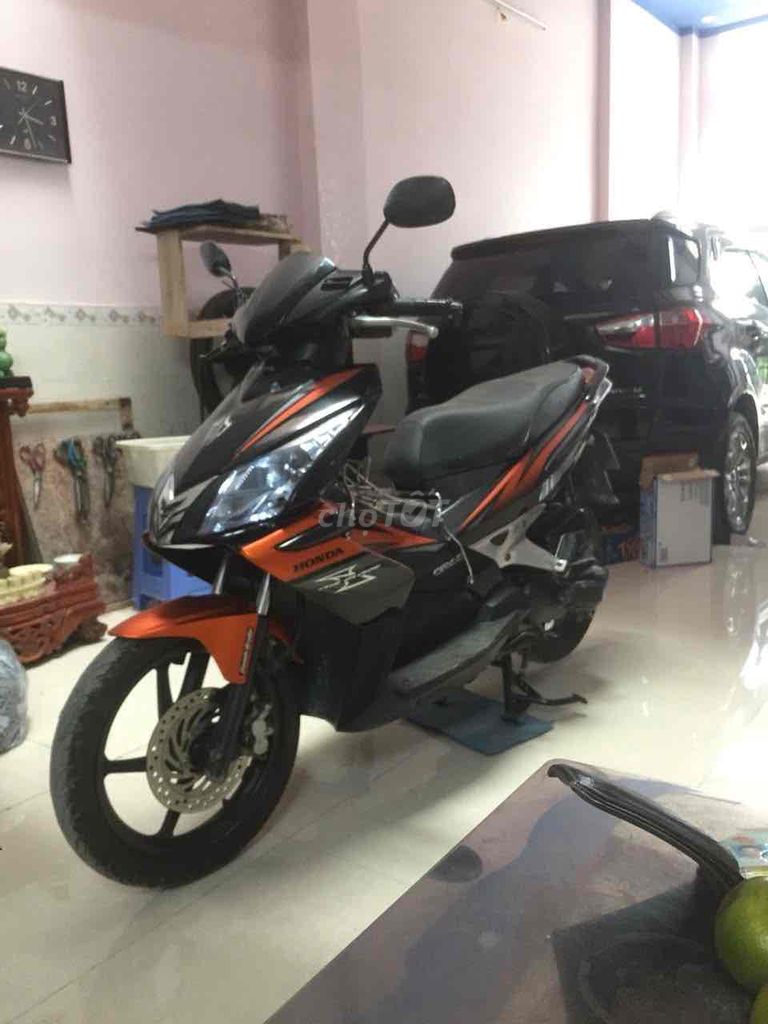 Xe AirBlade Thái Nhập( Cam Đen) Xe Nhà Sử Dụng. Mua bán Xe máy tại Huyện Bình Chánh Tp Hồ Chí Minh được đăng bởi trịnh văn công hình 1