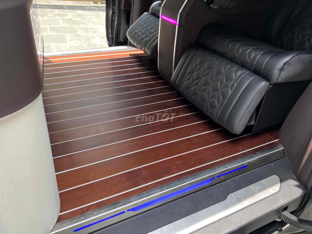 Kia Canival Thaco royal 4S sản xuất 2023 4ghế. Mua bán Ô tô tại Quận Long Biên Hà Nội được đăng bởi AUTO TÂN HƯNG THỊNH hình 14