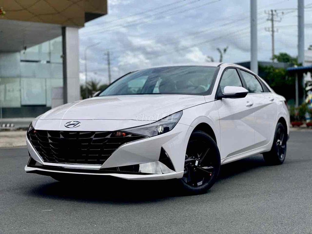 THÁNG NGÂU TẬU ELANTRA ƯU ĐÃI SÂU. Mua bán Ô tô tại Quận Bình Thuỷ Cần Thơ được đăng bởi Ms Vân Hyundai Cần Thơ  hình 3