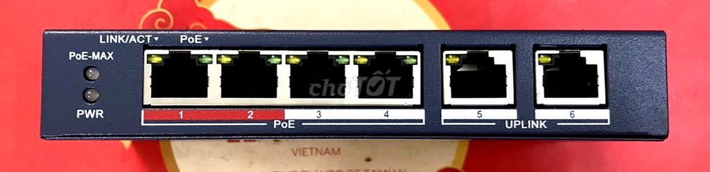 SWITCH CẤP NGUỒN POE CHUYÊN DỤNG 4 PORT