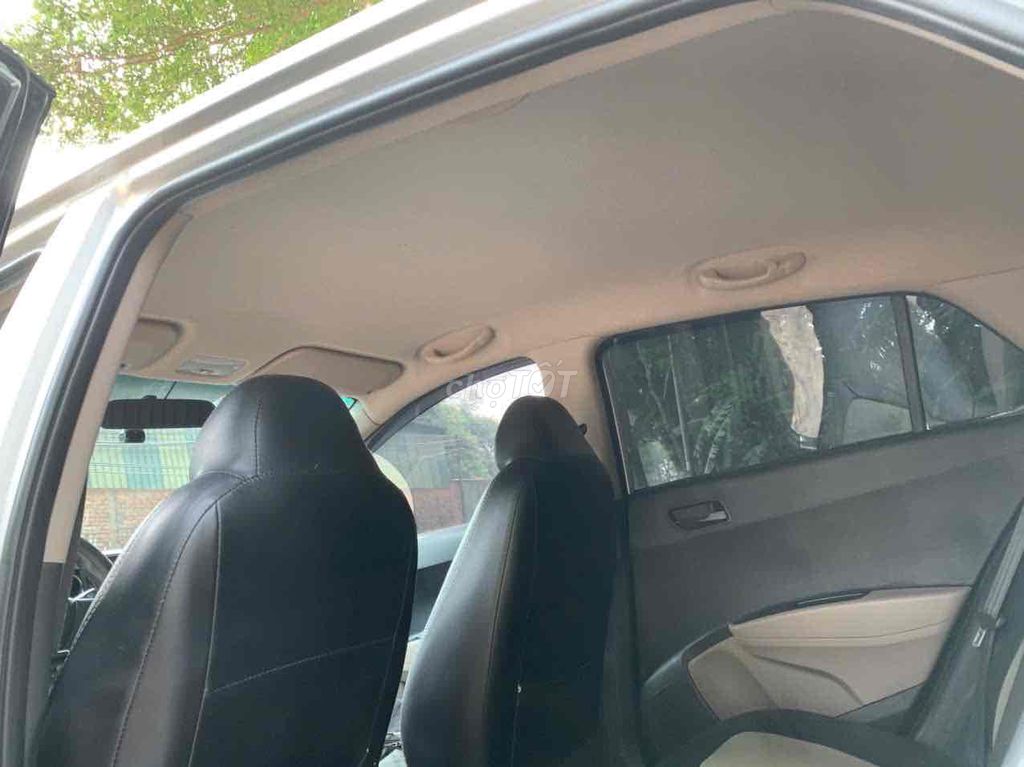 Hyundai Grand i10 2014 1.0 MT - 120000 km. Mua bán Ô tô tại Huyện Đông Anh Hà Nội được đăng bởi Quyết Ka hình 12