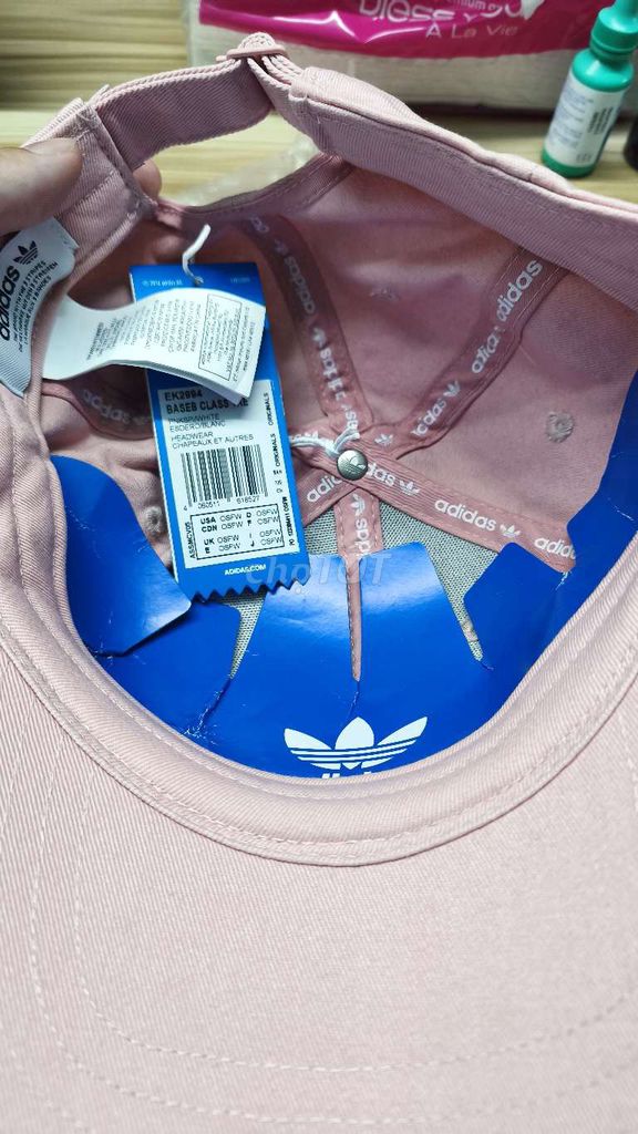 Nón Adidas order về chưa sử dụng !