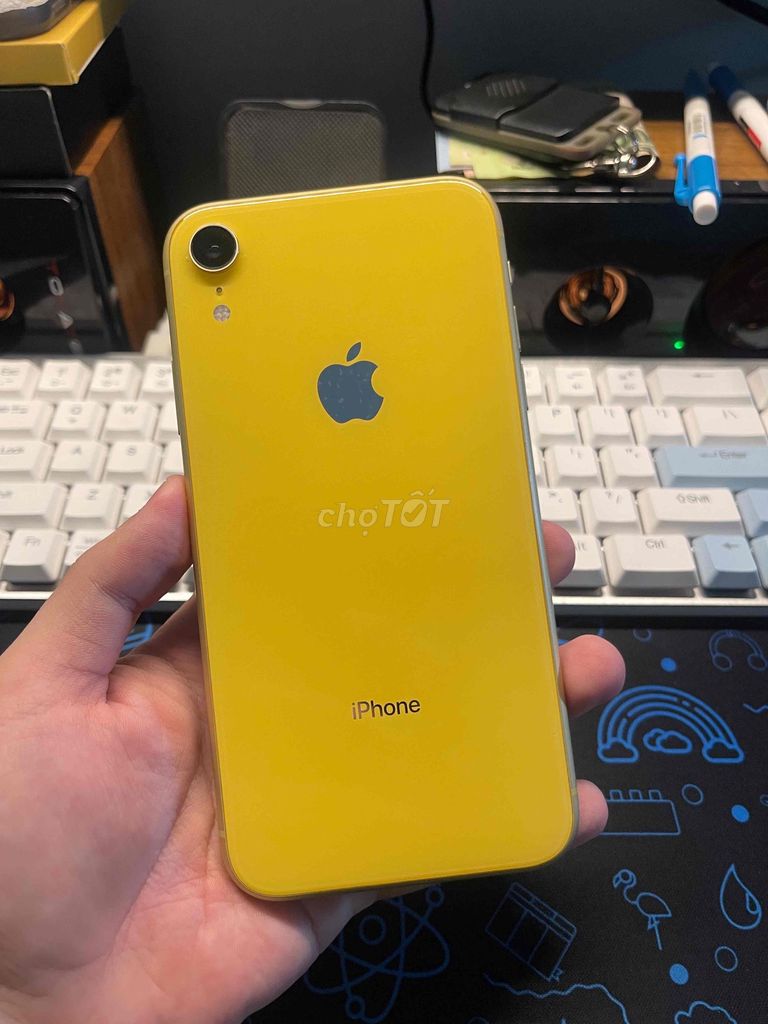 Apple iPhone XR 64GB Vàng. Mua bán Điện thoại tại Thành phố Thuận An Bình Dương được đăng bởi Hào Lê Ngọc hình 1