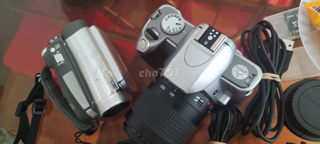 Máy ảnh Canon Eos Rebel Ti .máy quay Panasonic