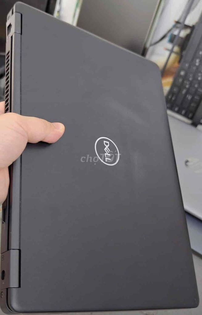 Dell 5490 i5 7300 14 inch 8GB/128GB. Mua bán Laptop tại Thành phố Thanh Hóa Thanh Hóa được đăng bởi Lãng Tử Tình hình 1