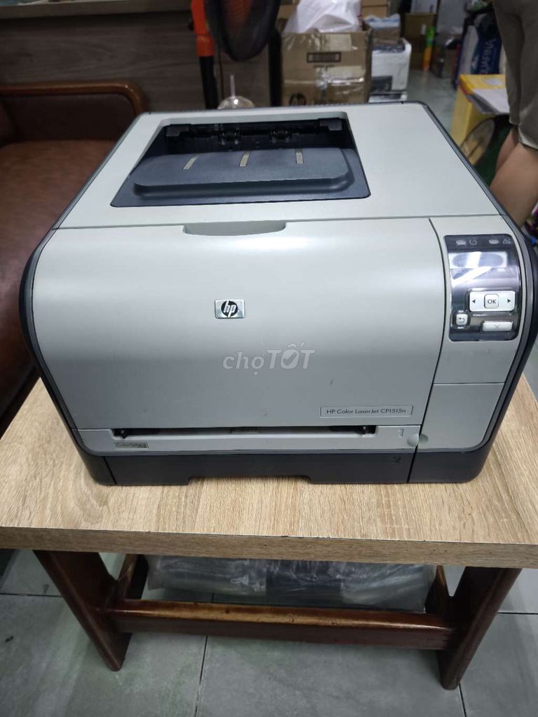 Máy in HP CP1515n Xám. Mua bán Đồ dùng văn phòng tại Quận 5 Tp Hồ Chí Minh được đăng bởi Tiến Vũ hình 1