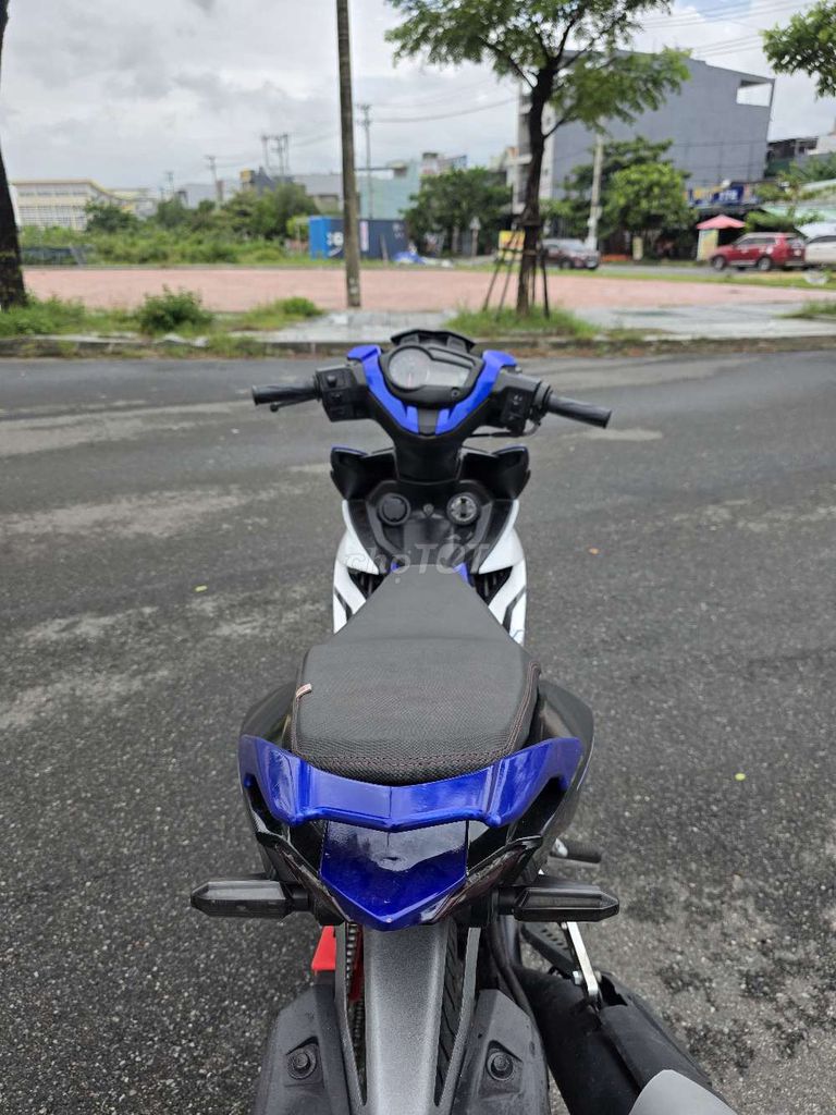 Yamaha Exciter Xanh trắng Côn tay. Mua bán Xe máy tại Quận Cẩm Lệ Đà Nẵng được đăng bởi Ngạo Thiên hình 6