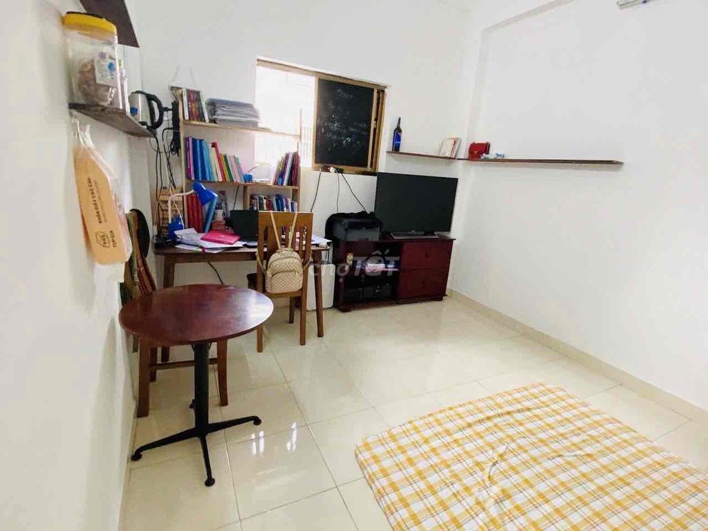 CHỈ 1.85 TỶ CÓ HỘ KHẨU NGAY TRUNG TÂM QUẬN 1