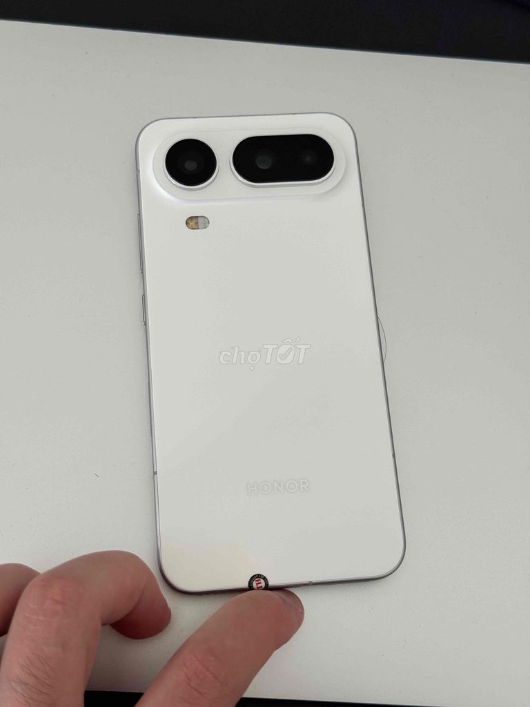 Honor Magic 8 Pro Air 256GB. Mua bán Điện thoại tại Thành phố Vĩnh Long Vĩnh Long được đăng bởi Hoàng Hiệp hình 1