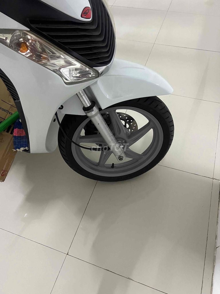 Sh ý 2010 nguyên zin (nồi nắp chao nguyen xin) 125. Mua bán Xe máy tại Huyện Cai Lậy Tiền Giang được đăng bởi le van vinh hình 3