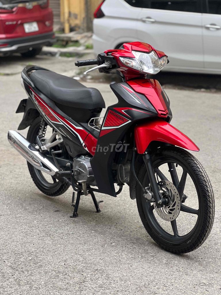 Honda Wave Blade 110 2018 Vành Đúc xe cực đẹp. Mua bán Xe máy tại Quận Cầu Giấy Hà Nội được đăng bởi Xe Máy Đoàn Văn Cam Kết Đúng Ảnh Đúng Biển Đúng Giá Trị hình 10