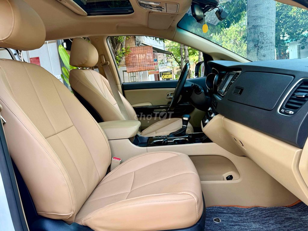 Kia Sedona 2019 Dầu Trắng 7 chỗ. Mua bán Ô tô tại Thành phố Biên Hòa Đồng Nai được đăng bởi Peacemaker hình 12