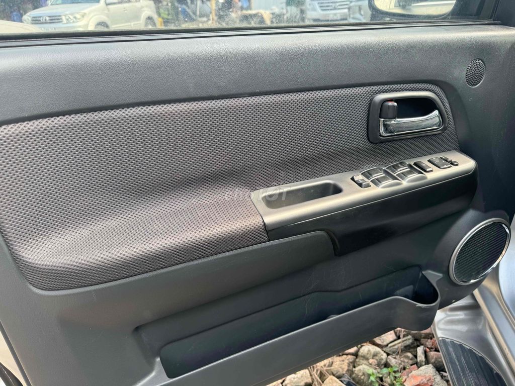 Isuzu D-Max 2011 Bạc Số sàn. Mua bán Ô tô tại Quận Hà Đông Hà Nội được đăng bởi Hiệp Xoăn Hà Đông hình 11