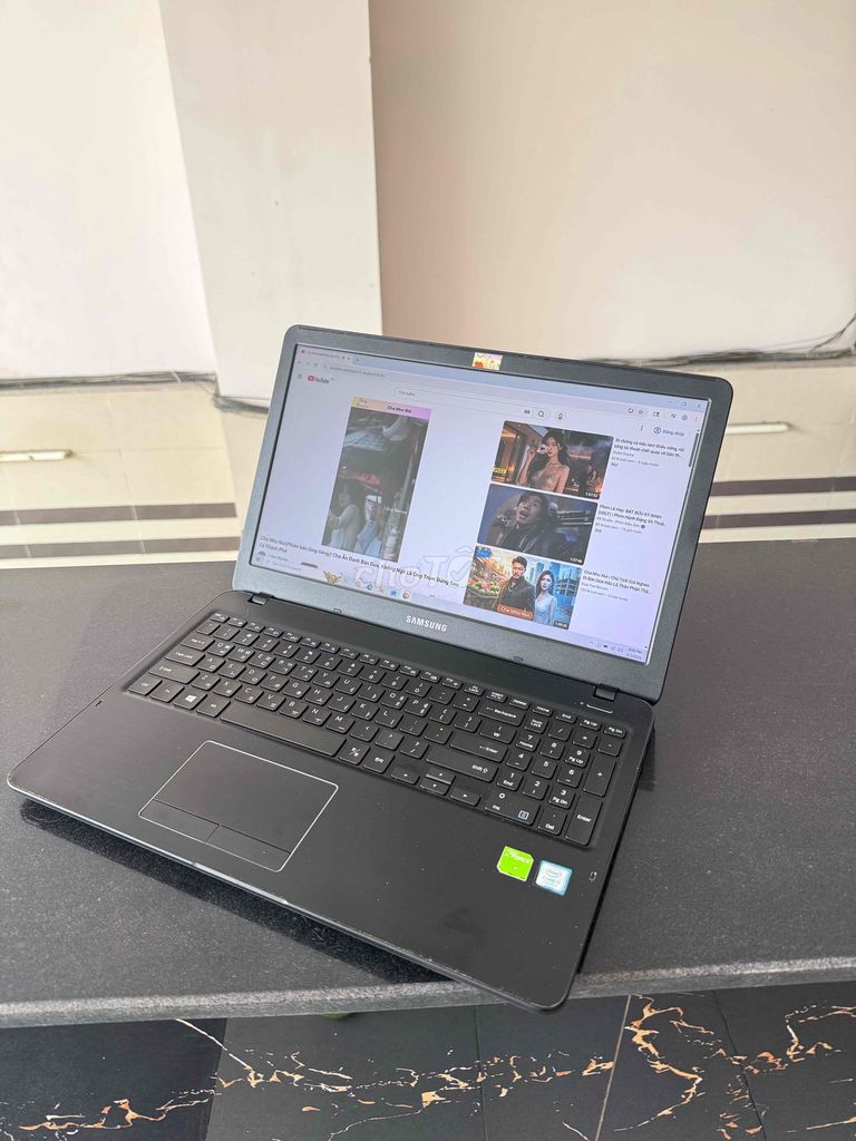 Samsung 500R i7 7500U 15 inch 8GB/256GB. Mua bán Laptop tại Quận 7 Tp Hồ Chí Minh được đăng bởi Hoà Đỗ hình 1