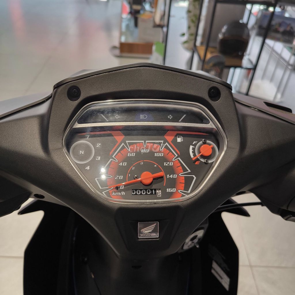 Honda Blade bản Thể Thao - Ưu đãi hấp dẫn. Mua bán Xe máy tại Quận 7 Tp Hồ Chí Minh được đăng bởi Head Phát Tiến hình 4