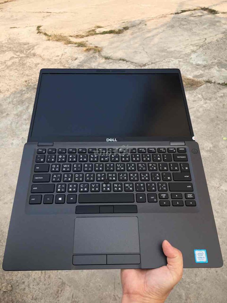 Dell 5400 i5 8300U/ ram 8/ ssd 256/ 14 FHD