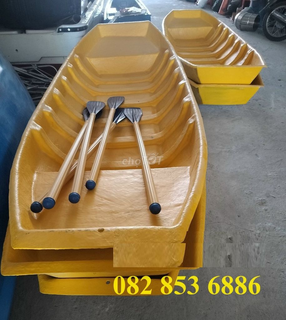 Thuyền tam bản, Thuyền ba lá, Thuyền nhựa chèo tay. Mua bán Đồ thể thao, Dã ngoại tại Huyện Gia Lâm Hà Nội được đăng bởi Chi Trần hình 1