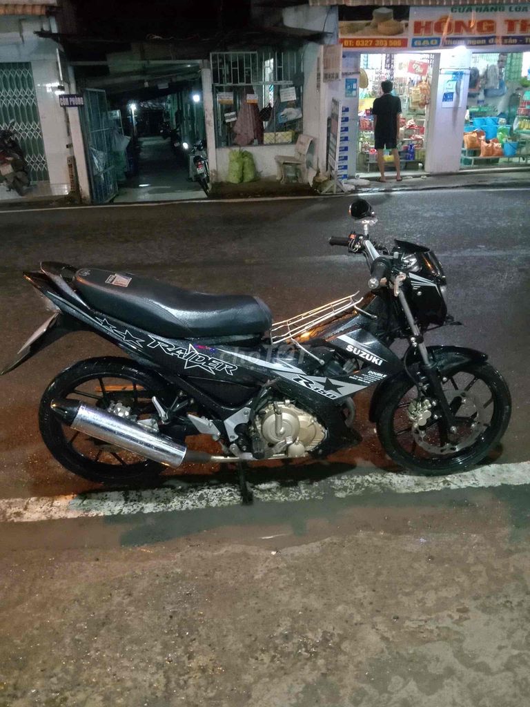 Suzuki rader 150 máy zin êm xe đẹp fun chức năng. Mua bán Xe máy tại Quận Cái Răng Cần Thơ được đăng bởi Cầm Đồ Minh Tấn hình 1