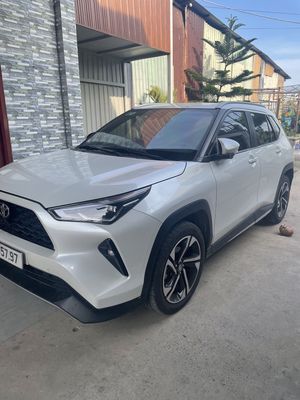 Toyota Trắng 14.000km