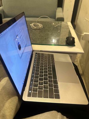 MacBook Pro 2019 keng. Mua bán Laptop tại Thành phố Thủ Đức Tp Hồ Chí Minh được đăng bởi Nguyễn Tấn Dũng