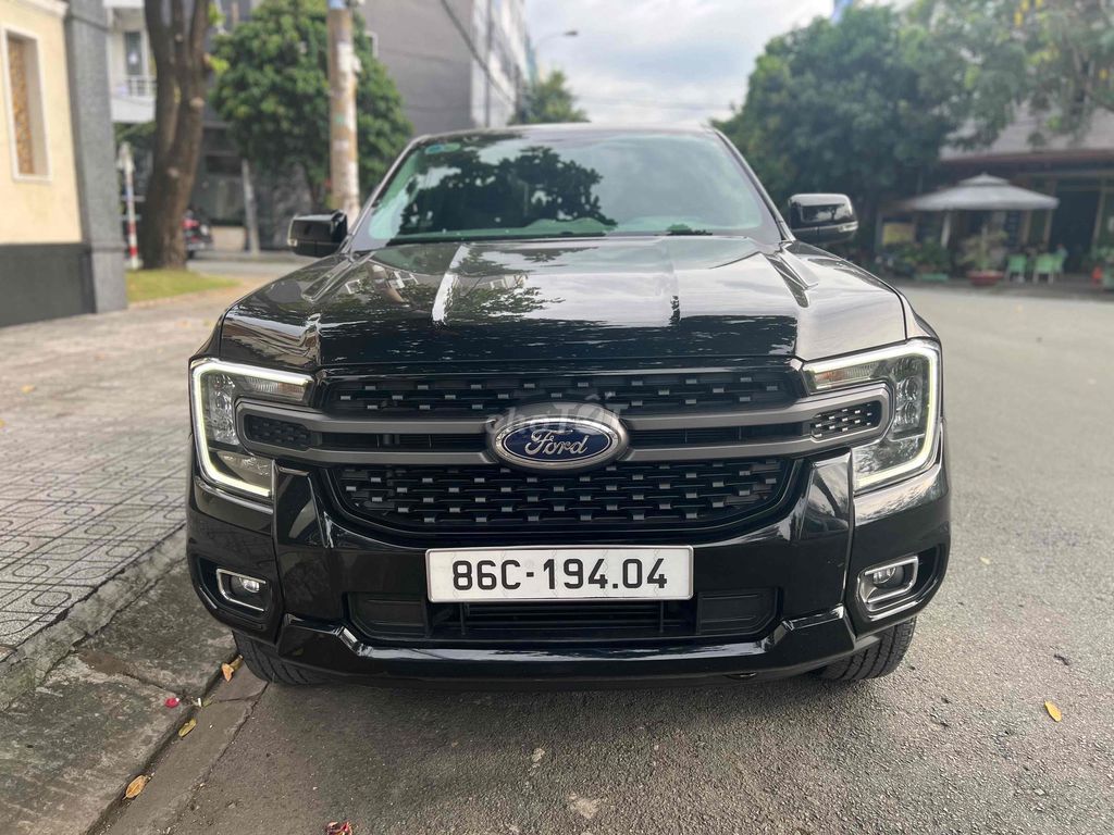 🍀Bán FORD RANGER XLS AT - 4x2 - Sx 2024 - màu đen. Mua bán Ô tô tại Quận Bình Tân Tp Hồ Chí Minh được đăng bởi MR Hiền  hình 1