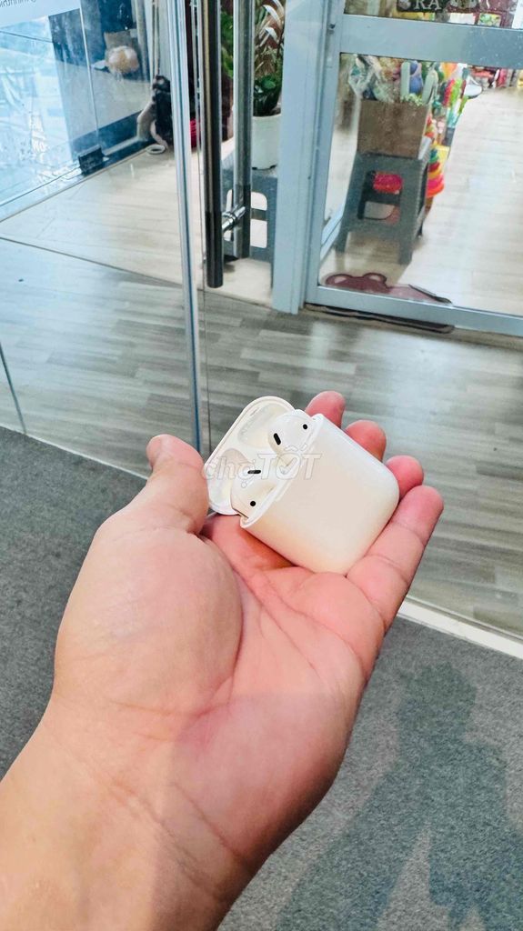 Airpod 2 dư xài cần pass lại. Mua bán Tivi, Âm thanh tại Quận 7 Tp Hồ Chí Minh được đăng bởi Lê Văn Đông hình 1