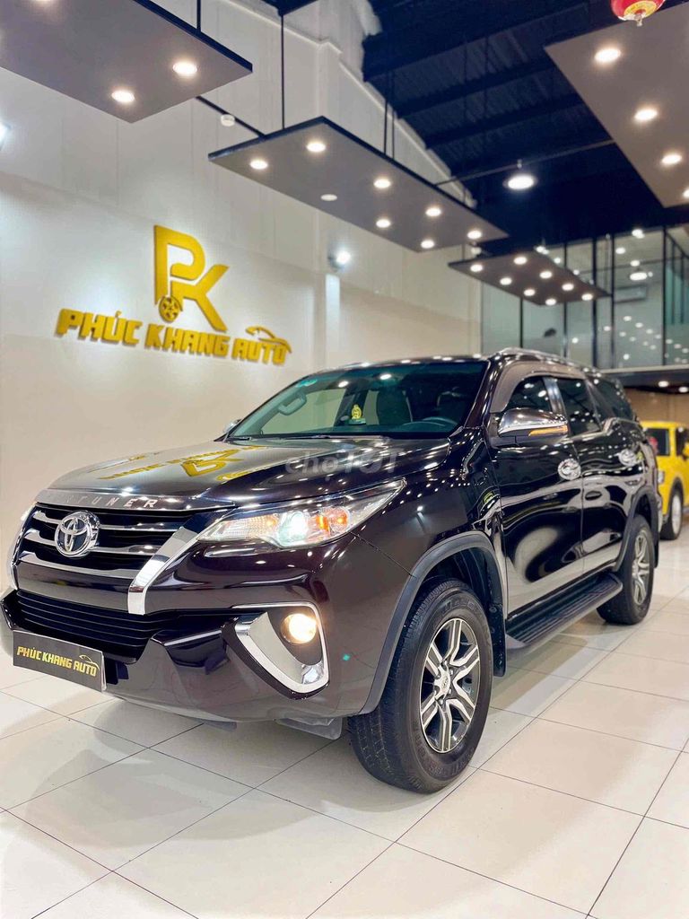 Toyota Fortuner 2018 odo chuẩn full lịch sử hãng. Mua bán Ô tô tại Quận Tân Phú Tp Hồ Chí Minh được đăng bởi Gia Nhi Phúc Khang Auto  hình 3