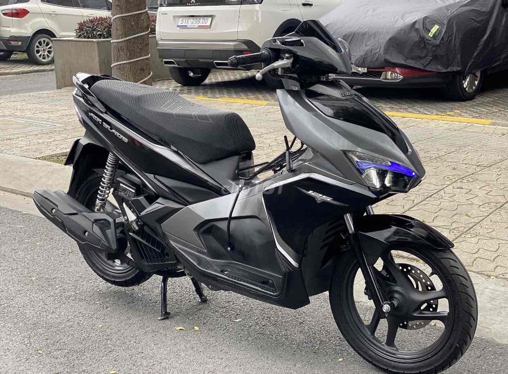2020 Honda AirBlade 125cc Máy chất , biển Hà Nội. Mua bán Xe máy tại Quận Nam Từ Liêm Hà Nội được đăng bởi Tuong Vu hình 3