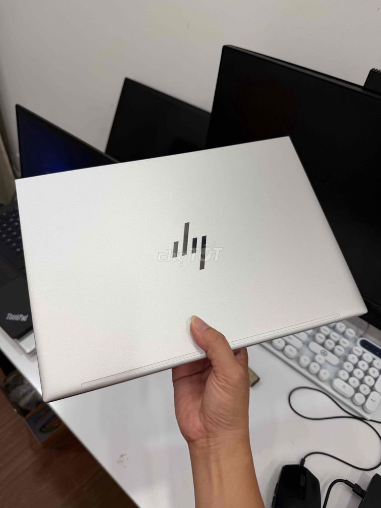 HP Elitebook 840 G11 Ultra 7 16GB/512GB. Mua bán Laptop tại Quận Tân Bình Tp Hồ Chí Minh được đăng bởi ĐẶNG HOÀNG PHÚC hình 1