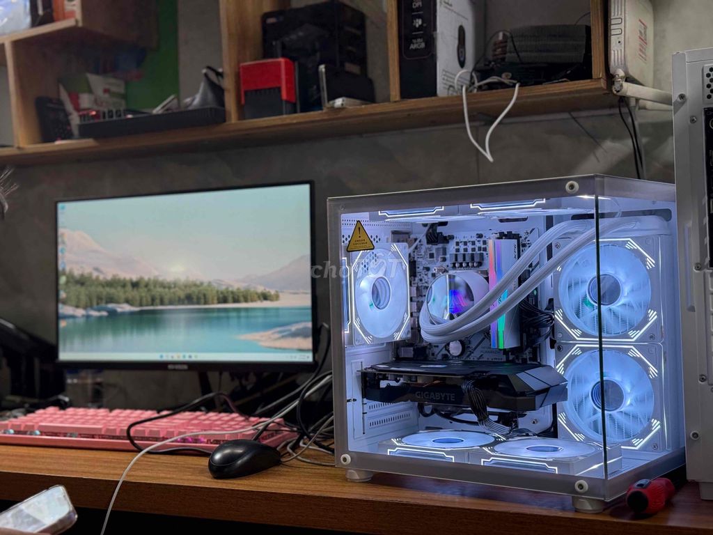 PC TẢN NHIỆT NƯỚC, PC GAMING, PC BỂ CÁ CHIẾN GAME. Mua bán Máy tính để bàn tại Quận Bình Tân Tp Hồ Chí Minh được đăng bởi TRAIĐẸP bán máy tính hình 3