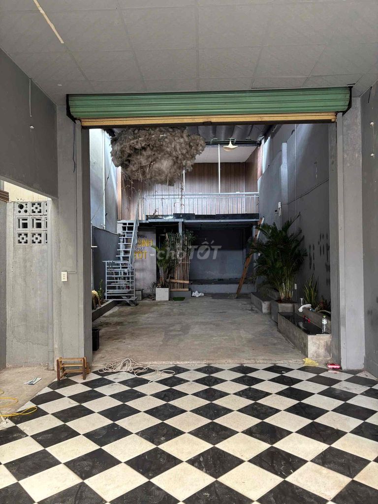 Аренда · 2 комн. · 110 м² · Quận Gò Vấp, ул. Hẻm 102 Lê Văn Thọ